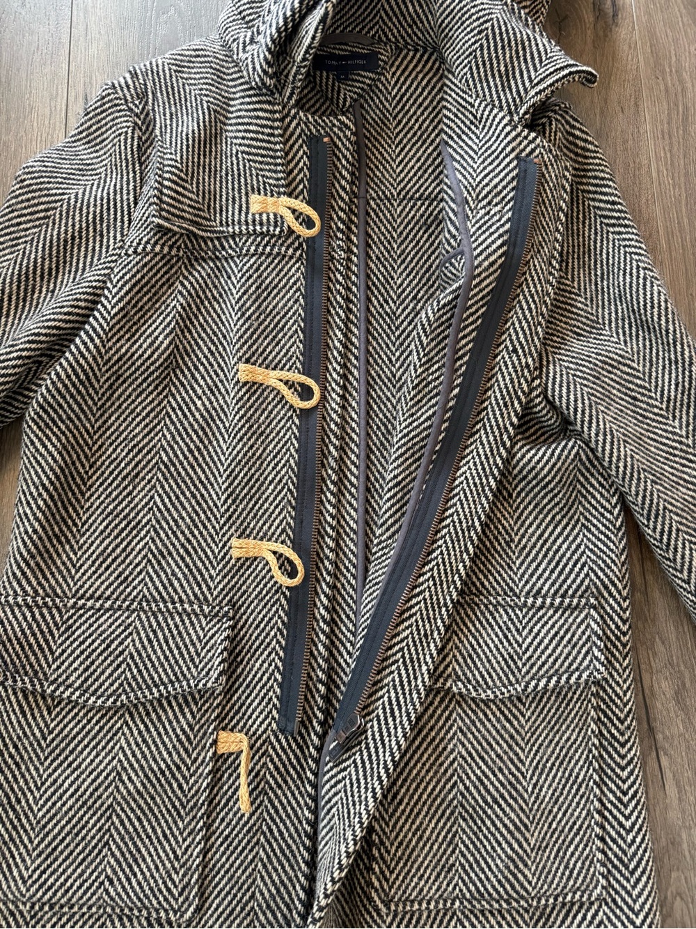 Tommy Hilfiger Herringbone Wool Duffle Coat Toggle Hooded Winter Jacket Size Med - Picture 9 of 11